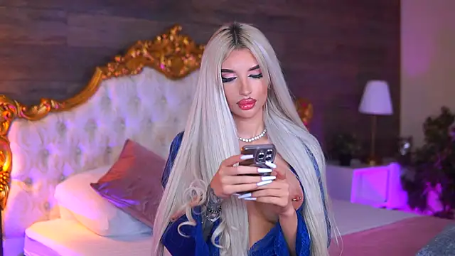 Juicy Jessye online show from 12-15-25, 08:46