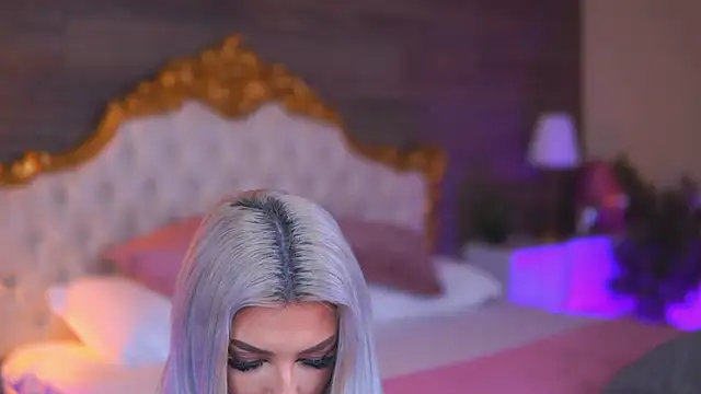 Juicy Jessye online show from 04-03-26, 08:29