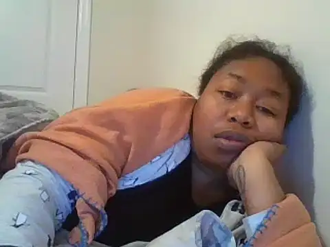 angeliquebelcali online show from 02-21-25, 10:39