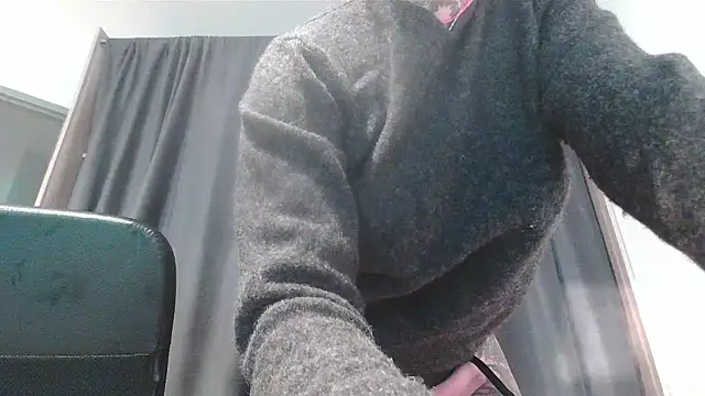 Snapshot of serena__vedette chatting on 11-10-25, 09:41 serena vedette online show from 11-10-25, 09:41