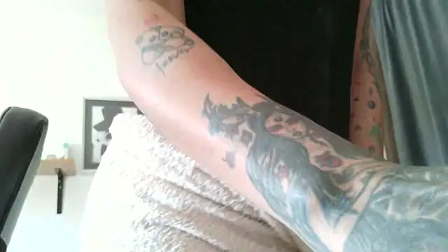 Snapshot of serena__vedette chatting on 03-20-26, 11:59 serena vedette online show from 03-20-26, 11:59