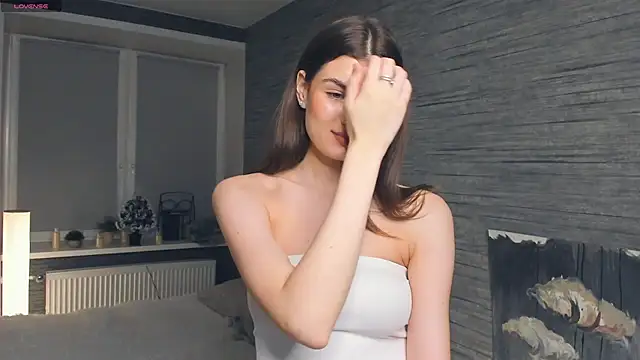 FloraDobb online show from 02-09-25, 10:11