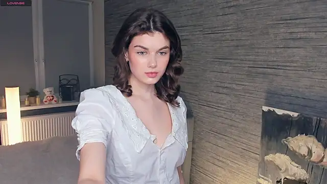 FloraDobb online show from 03-12-25, 08:10