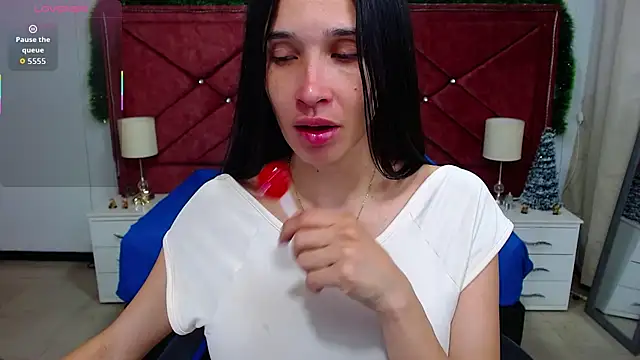 victoria adams07 online show from 12-15-25, 08:13