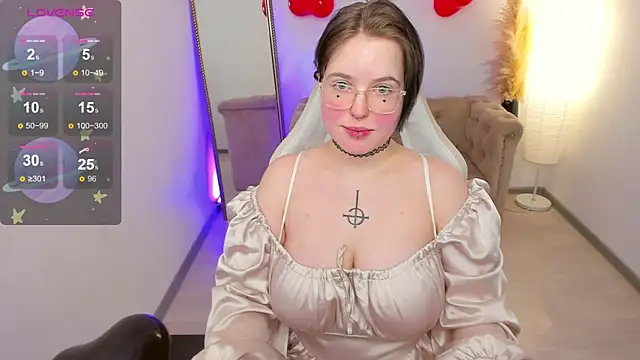 Snapshot of Manic_pixie_ chatting on 02-14-26, 04:04 Manic pixie online show from 02-14-26, 04:04