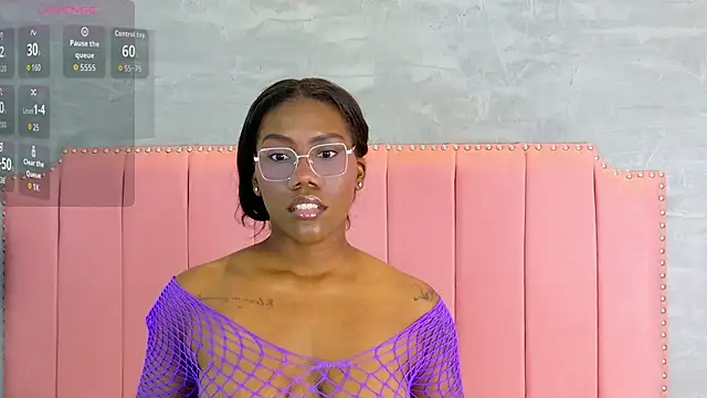 Alaia Colins online show from 04-13-26, 12:49