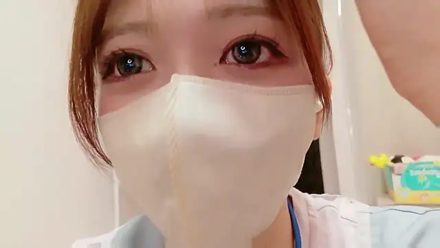 Snapshot of NA-KAREN-V8 chatting on 06-16-26, 12:41 NA-KAREN-V8 online show from 06-16-26, 12:41