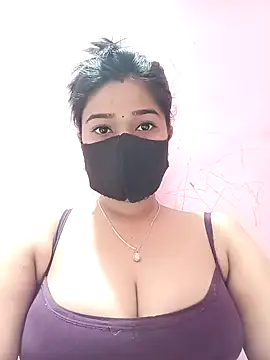 Simran-001 online show from 04-15-26, 12:01