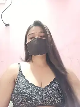 Snapshot of Simran-001 chatting on 05-12-26, 02:47 Simran-001 online show from 05-12-26, 02:47