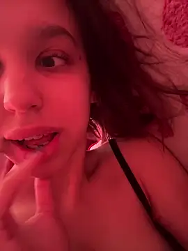 SandraTucker online show from 02-20-26, 06:37