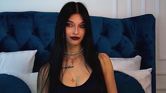 Snapshot of BeverlyMost chatting on 06-07-26, 06:28 BeverlyMost online show from 06-07-26, 06:28