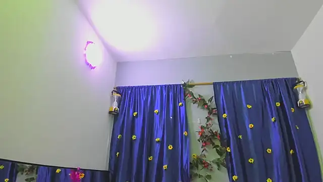 ShairaMarss online show from 11-18-25, 02:32