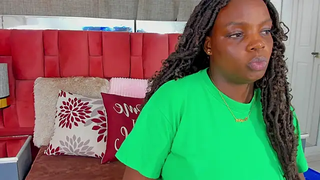 NatyParker online show from 12-20-25, 02:02