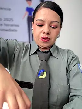 Snapshot of Ariana-07 chatting on 11-24-25, 02:28 Ariana-07 online show from 11-24-25, 02:28