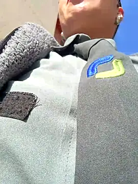 Snapshot of Ariana-07 chatting on 11-30-25, 02:21 Ariana-07 online show from 11-30-25, 02:21