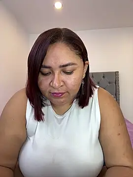 Snapshot of KarlaWild chatting on 03-15-25, 12:36 KarlaWild online show from 03-15-25, 12:36