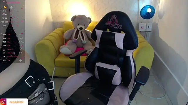 natyk m online show from 02-06-25, 01:32