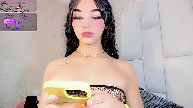 Angeles Busst online show from 10-08-25, 08:50