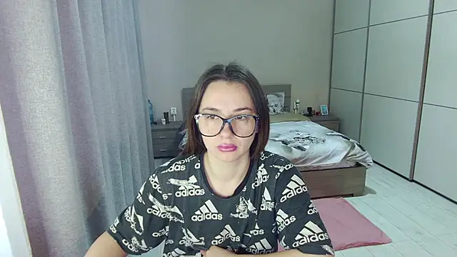 singletrouble online show from 04-08-26, 04:34