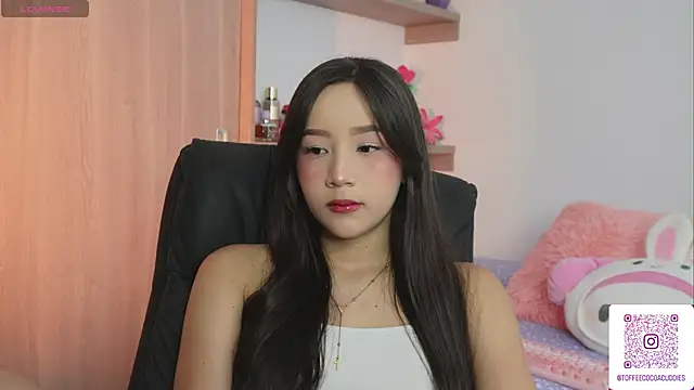 Snapshot of sophi_lii chatting on 05-05-26, 10:07 sophi lii online show from 05-05-26, 10:07