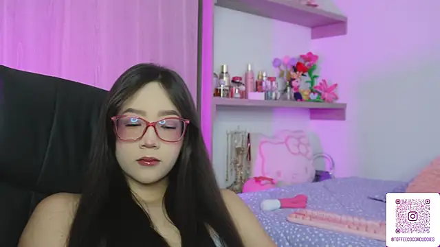 Snapshot of sophi_lii chatting on 05-16-26, 09:13 sophi lii online show from 05-16-26, 09:13