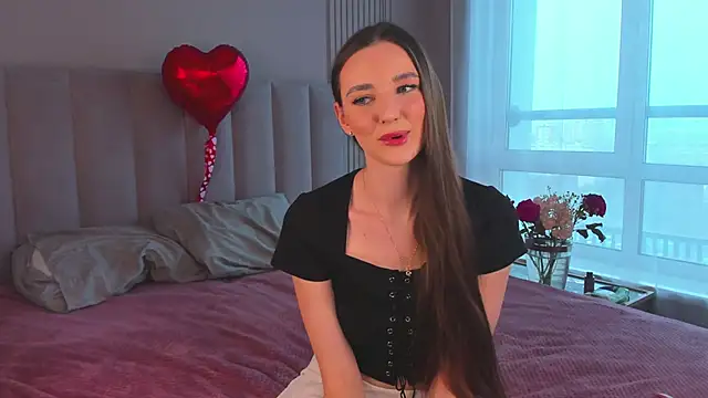 GeorginaDudley online show from 02-14-25, 07:07