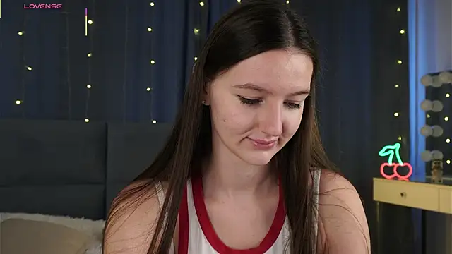 GeorginaDudley online show from 04-11-26, 08:07