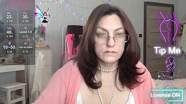 Soffya Soy online show from 11-08-25, 01:33