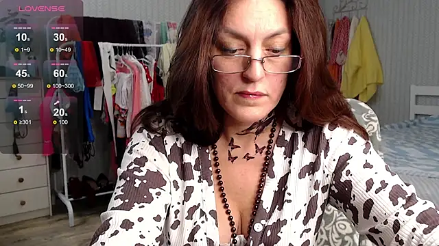 Soffya Soy online show from 11-29-25, 10:02