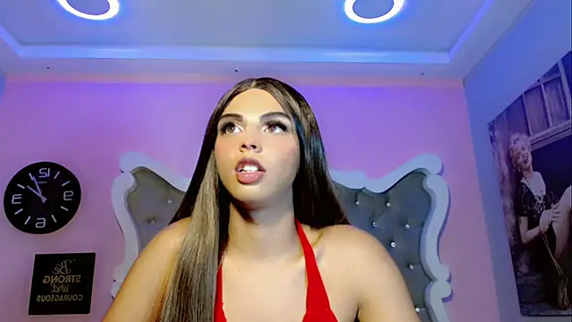 Snapshot of CamiiGarcia chatting on 02-12-25, 05:37 CamiiGarcia online show from 02-12-25, 05:37