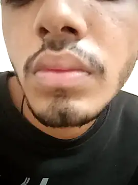 Snapshot of vas02vir chatting on 02-01-25, 04:14 vas02vir online show from 02-01-25, 04:14