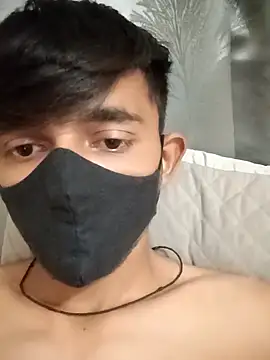 Snapshot of vas02vir chatting on 02-08-25, 06:43 vas02vir online show from 02-08-25, 06:43