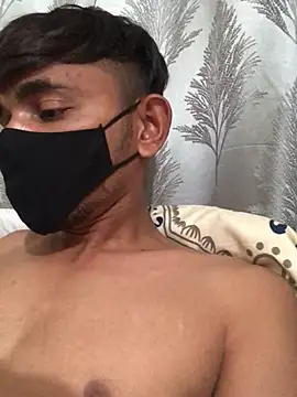 Snapshot of vas02vir chatting on 03-14-25, 08:28 vas02vir online show from 03-14-25, 08:28