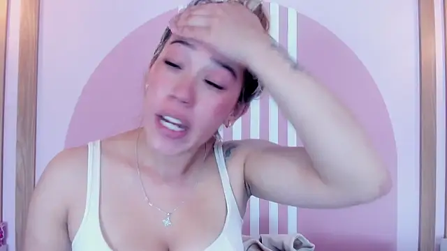 Lannajansen online show from 03-12-26, 02:01