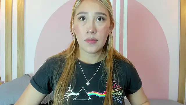 Lannajansen online show from 04-04-26, 03:20