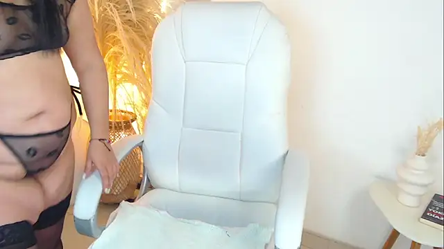 Sofi BBW online show from 02-24-26, 12:47