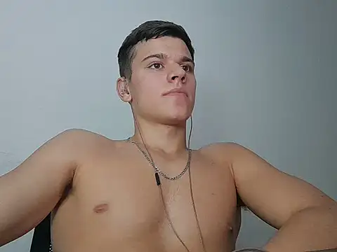 vitorsafado19 online show from 02-17-25, 04:09