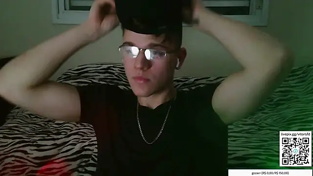 vitorsafado19 online show from 11-03-25, 02:24