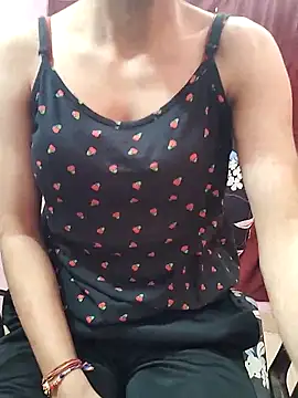 Snapshot of Khushi-Star chatting on 02-07-25, 07:07 Khushi-Star online show from 02-07-25, 07:07