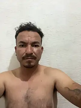 Snapshot of paullliliu chatting on 05-27-26, 01:57 paullliliu online show from 05-27-26, 01:57