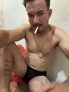 Snapshot of paullliliu chatting on 06-18-26, 11:42 paullliliu online show from 06-18-26, 11:42