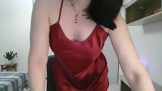 Victoria Glam online show from 02-10-25, 09:25