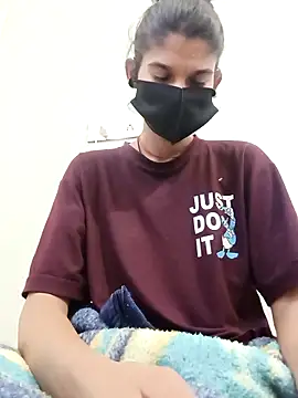 Snapshot of Hoty_maneya chatting on 10-31-25, 03:51 Hoty maneya online show from 10-31-25, 03:51