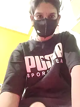 Snapshot of Hoty_maneya chatting on 12-02-25, 03:18 Hoty maneya online show from 12-02-25, 03:18