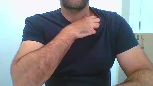 Snapshot of _tuga_man_ chatting on 11-04-25, 01:54 tuga man online show from 11-04-25, 01:54