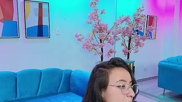 Lilyy evans online show from 03-08-25, 10:00