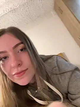 eilynxx online show from 02-13-25, 09:27