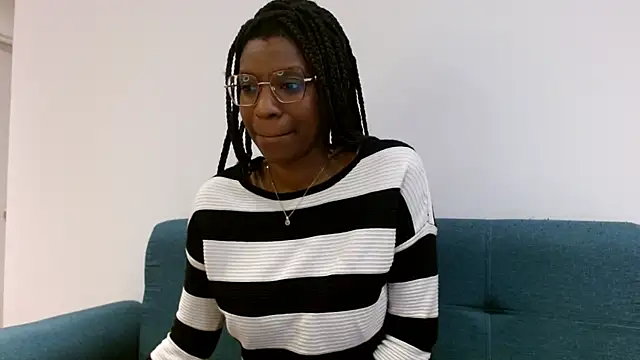 BrianaBrown1 online show from 02-04-25, 09:52