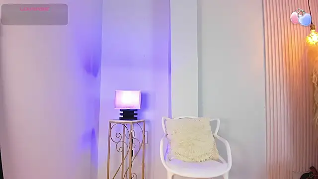 Snapshot of alana_rossetti chatting on 07-23-26, 12:14 alana rossetti online show from 07-23-26, 12:14