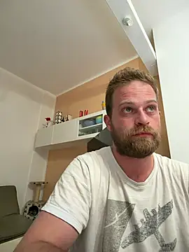 Snapshot of Sborratore1092 chatting on 05-10-26, 03:50 Sborratore1092 online show from 05-10-26, 03:50